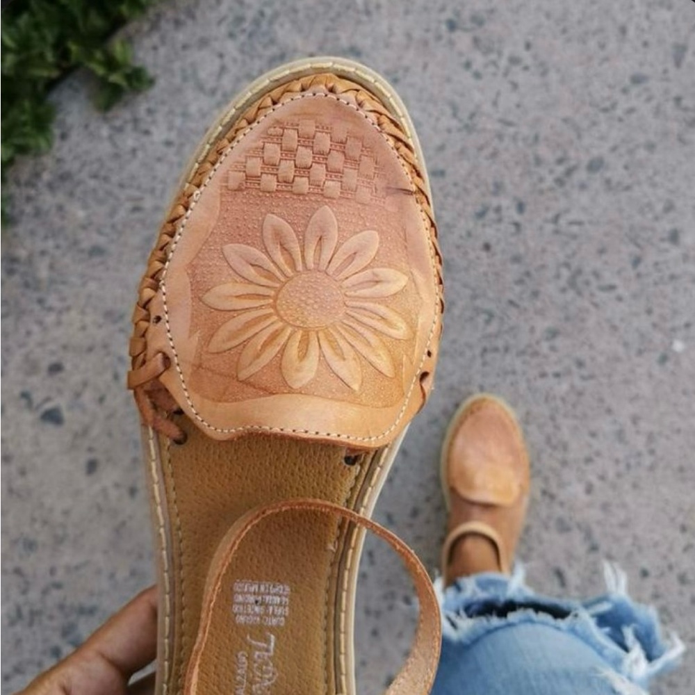 Mexican leather woven sandal maryjane